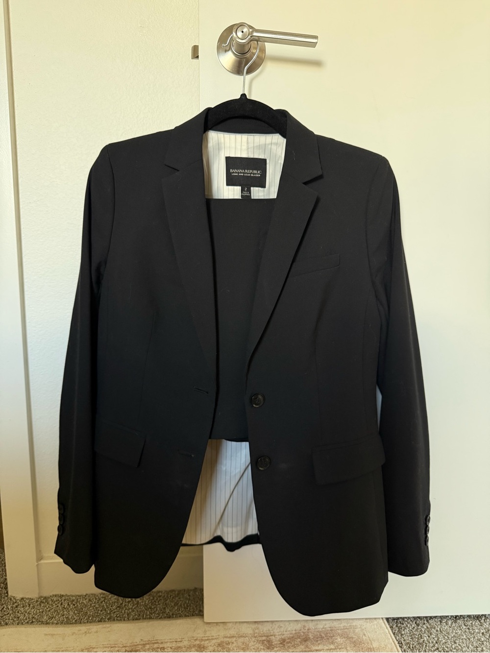 Banana Republic Black Women's Tailored Blazer and Skirt